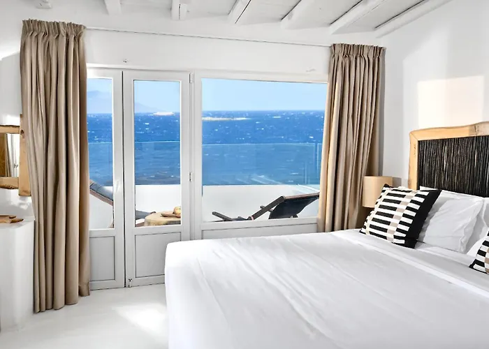 Sea Front Pool-hot Tub By Calypso Sunset *