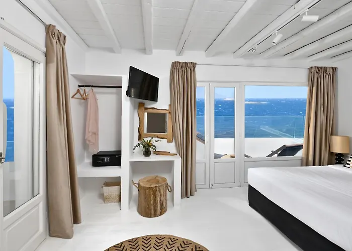 Sea Front Pool-hot Tub By Calypso Sunset