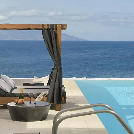 Serene Sea Front Pool-hot Tub By Calypsosunsetvillas