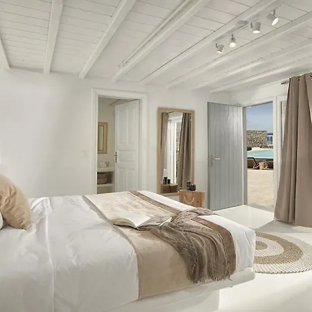 Serene Sea Front Pool-hot Tub By Calypsosunsetvillas *