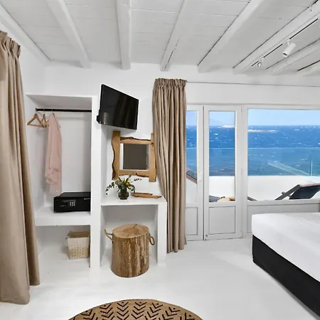 Serene Sea Front Pool-hot Tub By Calypsosunsetvillas