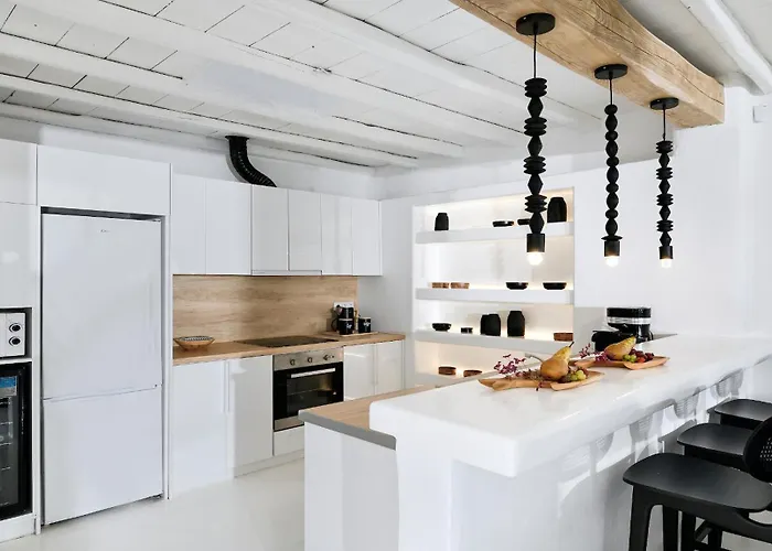 Sea Front Pool-hot Tub By Calypso Sunset Agios Ioannis Diakoftis