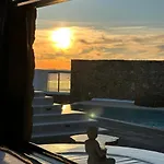 Sea Front Pool-hot Tub By Calypso Sunset Villa Agios Ioannis Diakoftis