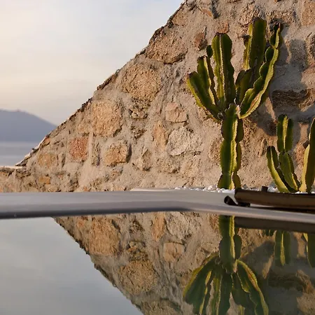 Serene Sea Front Pool-hot Tub By Calypsosunsetvillas *