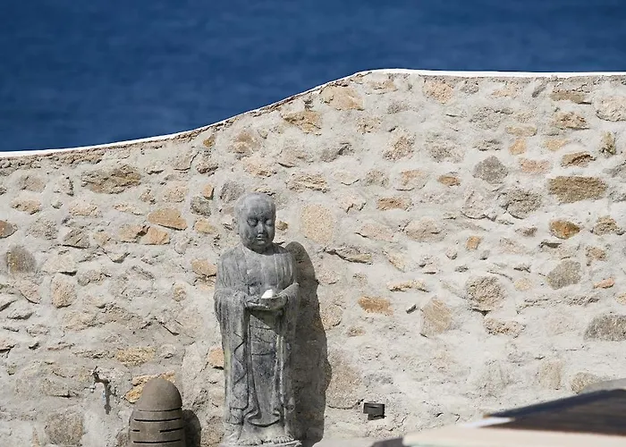 Βίλα Sea Front Pool-hot Tub By Calypso Sunset