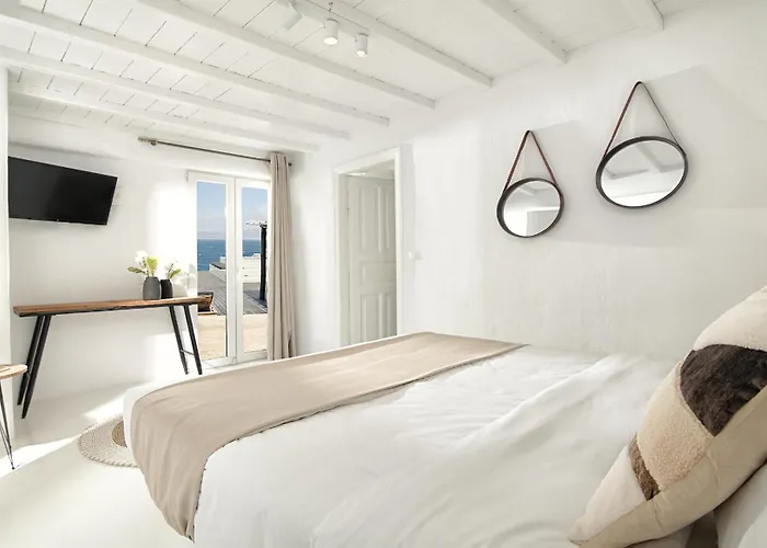 Sea Front Pool-hot Tub By Calypso Sunset Villa Agios Ioannis Diakoftis