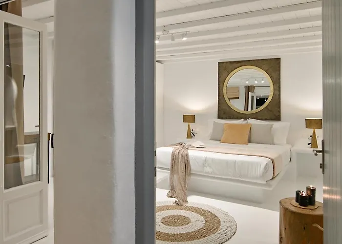 Sea Front Pool-hot Tub By Calypso Sunset Agios Ioannis Diakoftis