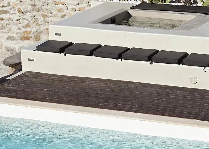 Sea Front Pool-hot Tub By Calypso Sunset Βίλα