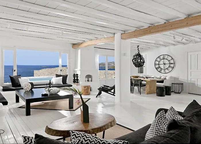 Sea Front Pool-hot Tub By Calypso Sunset Agios Ioannis Diakoftis