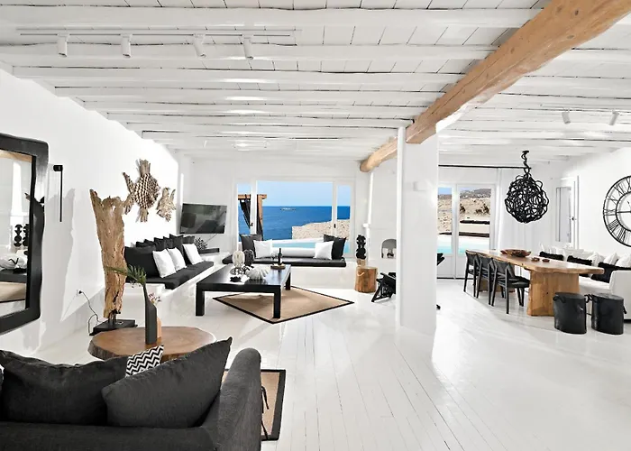 Sea Front Pool-hot Tub By Calypso Sunset Βίλα