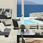 Sea Front Pool-hot Tub By Calypso Sunset Vila *