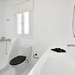 Sea Front Pool-hot Tub By Calypso Sunset Vila *