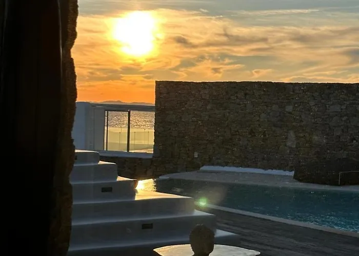Sea Front Pool-hot Tub By Calypso Sunset Villa Agios Ioannis Diakoftis